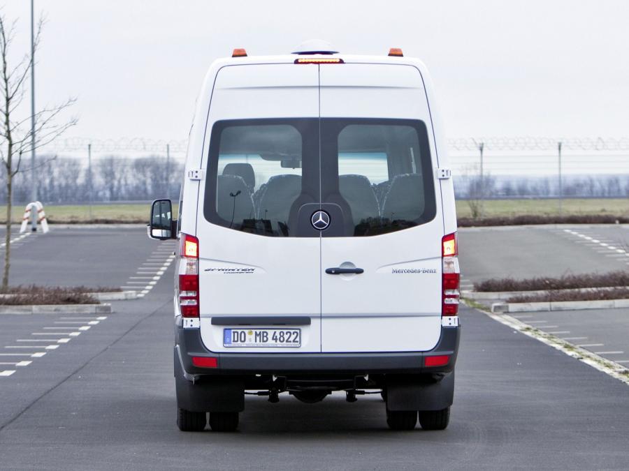  Mercedes-Benz Sprinter Transfer 35 2006 года  (фото 9 из 22)